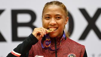 Diandra Ariesta Raih Medali Emas Kick Boxing Putri
