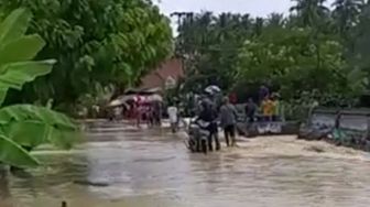 Banjir Terjang Desa Tanalanto Parigi Moutong Akibat Air Sungai Tindaki Meluap