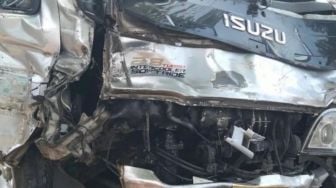 Kecelakaan Maut di Karawang, Mobil Elf Seruduk Motor, 7 Orang Meninggal Dunia