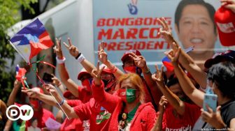 Kemenangan Marcos Jr. dan Pengaruh Disinformasi di Medsos