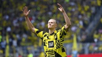 Pindah ke Man City, Erling Haaland Berikan Hadiah Pemain Dortmund Jam Tangan Mewah