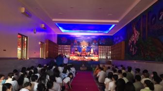 Rayakan Waisak dengan Khidmat di Vihara Ananda Avalokitesvara Rangkasbitung