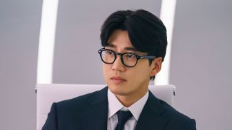 6 Potret Yoon Kye Sang di Kiss Sixth Sense, Bikin Penasaran Penggemar Drakor