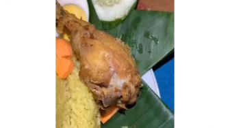 Viral Video Ayam Goreng di Nasi Kuning Ada Banyak Belatung, Warganet: Ngeri