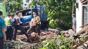 Tabrak 12 Rumah, Kecelakaan Truk di Pasuruan Bukan Akibat Rem Blong