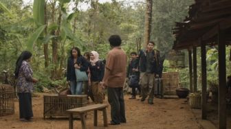 Cerita Pemain Film KKN di Desa Penari Soal Adengan yang Tak Ditayangkan, Calvin Ungkap Banyak Gangguan