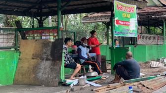 Demi Piala Dunia U-20, Pedagang PKL Manahan Rela Shelternya Dibongkar