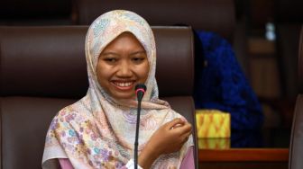 LUAR BIASA Rifdah Farnidah, Perempuan Indonesia Kalahkan Arab Saudi di Lomba Hafalan Al Quran Internasional di Nigeria