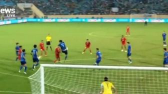 Momen Pemain Thailand Handball, tapi Wasit Tak Hadiahkan Penalti untuk Timnas Indonesia U-23