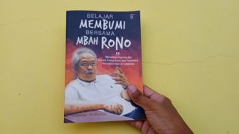 Ulasan Buku Belajar Membumi Bersama Mbah Rono: Kiat Memahami Bumi