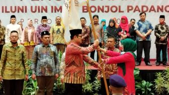 Dipuji Ketua MPR RI, Maneger Nasution Optimis Bangun Soliditas Iluni UIN Imam Bonjol Padang