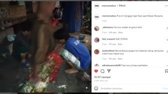 Pria Bersarung Ini Sengaja Injak Nasi ketika Temannya Makan Bersama, Warganet Kesal sampai Sebut Ini