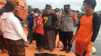 3 Hari Hilang Seusai Jukung Dihantam Ombak, Jasad Suwitra Mengambang di Tanjung Benoa