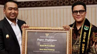 Arief Muhammad Jadi Duta Nasi Padang, Netizen: Tugasnya Apa sih?