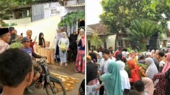 Aksi Bapak Ini Naik Sepeda Motor Bawa Rumput Terobos Acara Pernikahan Bikin Ngakak