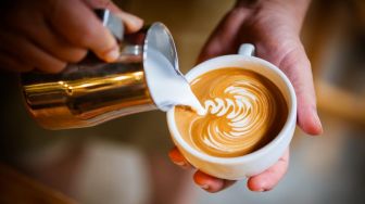 Intip Keseruan Kompetisi Latte Art di M Bloc Space Ini, Siapa Juaranya?
