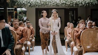 Momen Pernikahan Maudy Ayunda Bikin Heboh, Banjir Komentar Kocak Warganet