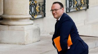 Rapat Perdana Kabinet Baru Prancis Digoyang Isu Pemerkosaan