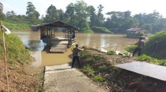 2 Penarik Perahu Eretan di Sungai Ciujung Tersengat Listrik, Satu Orang Tewas