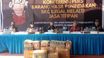 Modus Pengiriman Melalui Jasa Titipan, Bea Cukai Jateng-DIY Berhasil Amankan 2,4 juta Rokok Ilegal