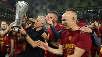 Catatan Spesial Jose Mourinho Usai Bawa AS Roma Juara UEFA Conference League