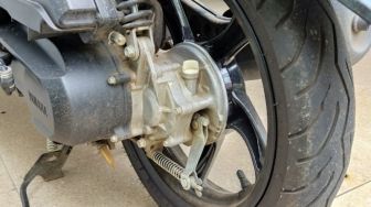 Tips Membersihkan Rem Tromol Sepeda Motor Agar Lajunya Tetap Halus Saat Berhenti