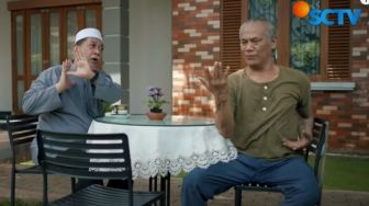 Deddy Mizwar Bantu Proses Hijrah Tio Pakusadewo