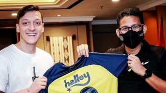 7 Bintang Sepak Bola Eropa yang Pernah Berkunjung ke Indonesia, Terbaru Mesut Ozil