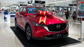 Eurokars Motor Indonesia Bagikan Mazda CX 5 Elite Edition Terbaru Buat Pelanggan SOGO Department Store, Sikat!