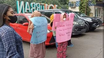 Terganggu Bising Live Music hingga Larut Malam, Warga Kampung Bali Geruduk Hotel di Jakpus