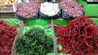 Bikin Galau, Harga Bahan Pokok di Pasar Selasa Naik, Ada yang hingga 150 Pe