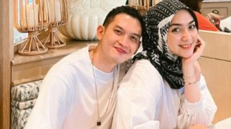 Terpopuler: Rezky Aditya Siap Tes DNA, Aby Respati Pernah Jadi Waria dan Besarkan Payudara