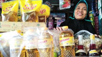 Harga Minyak Goreng Kemasan di Kabupaten Kudus Turun, Kini Dijual Rp22 Ribu Per Liter