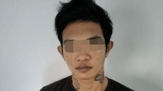 Rekam, Peras dan Sebar Video Call Sex Perempuan Paruh Baya, Pemuda di Jember Ditangkap Polisi