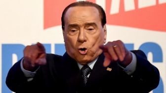 Eks Presiden AC Milan Silvio Berlusconi Tutup Usia