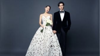 Pasangan Choi Tae Joon dan Park Shin Hye Resmi Jadi Orang Tua