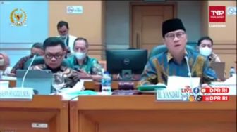 Komisi VIII DPR Akhirnya Sepakati Permintaan Menag Yaqut Tambah Anggaran Operasional Haji Rp1,5 Triliun