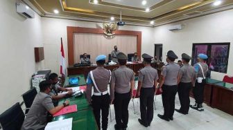 Empat Polisi Dinyatakan Bersalah Dalam Kasus Penembakan Herman di Sumenep Madura