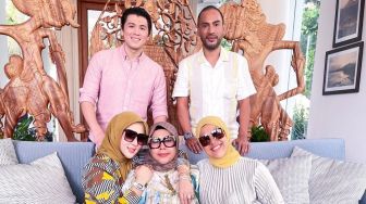 Penuh Kebahagiaan! 5 Momen Welcome Home Party Syahrini di Villa Mewah Reino Barack