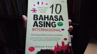 Ulasan Buku Jurus Cepat dan Mudah Kuasai 10 Bahasa Asing Internasional, Mengungkap Manfaat Menguasai Bahasa Inggris