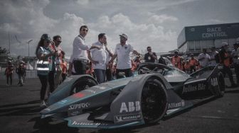 Dengan Nada Tinggi di Depan Anies, Sahroni: Saya Memelas Minta BUMN Sponsor Formula E Demi Bangsa!