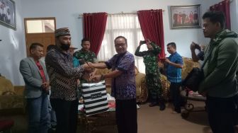 Dua Oknum TNI yang Terlibat Penganiayaan Sudah Ditahan, Ketua Dewan Adat Dayak Melawi: Persoalan ini Sudah Selesai