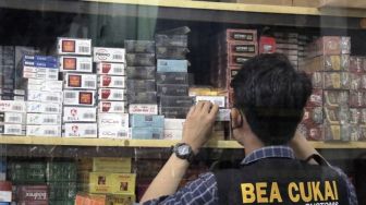 Bea Cukai Batam Sita 2.322.724 Rokok Kretek Ilegal, Kerugian Negara Miliaran Rupiah