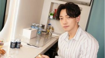 Akan Tampil di Blue House, Rain Undang Fans untuk Menonton Secara Gratis