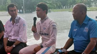 Antusias Tampil di Formula E Jakarta, Pembalap Keturunan Indonesia: Saya Yakin Bisa Melaju Cepat