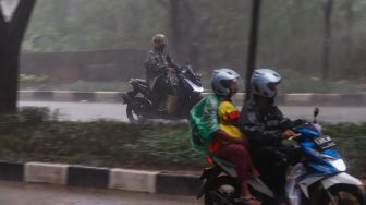 Prakiraan Cuaca Jakarta Rabu 5 Oktober: Sore Hujan