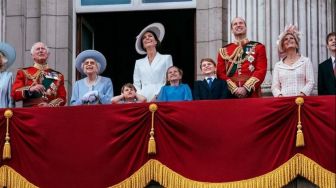 Alasan di Balik Ketidakhadiran Meghan Markle dan Pangeran Harry dalam Agenda Balkon Tahunan Kerajaan Inggris