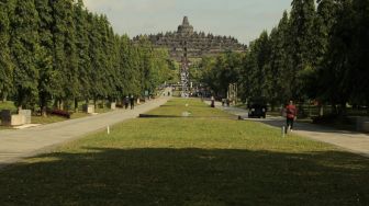 Gara-gara Luhut Mau Naikkan Harga Tiket Jadi US$100, Bikin Turis Bule Tak Lagi Minat Naik ke Puncak Candi Borobudur