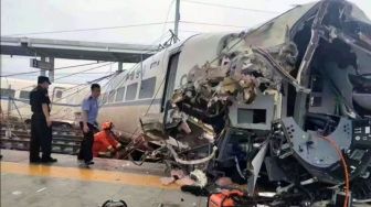 Kereta Cepat di China Kecelakaan Sampai Sebegini Ringsek, Korban 8 Orang Salah Satunya Masinis