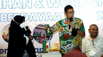 Beri Pelatihan UMKM di Banjarmasin, Sandiaga Yakin Tata Ekonomi Baru dan Perluas Peluang Kerja